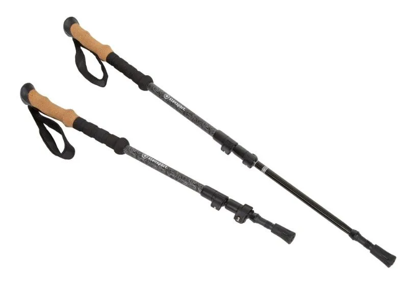 TREKKING POLES WITH FAST LOCK