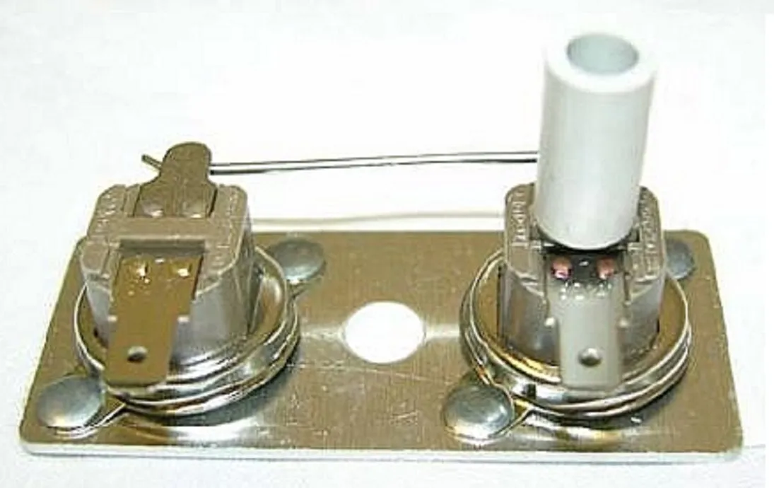 THERMOSTAT