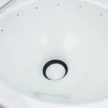 Dometic 310 Toilet, 18